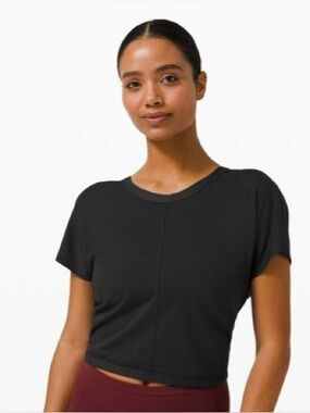 Lululemon It’s A Tie Tee